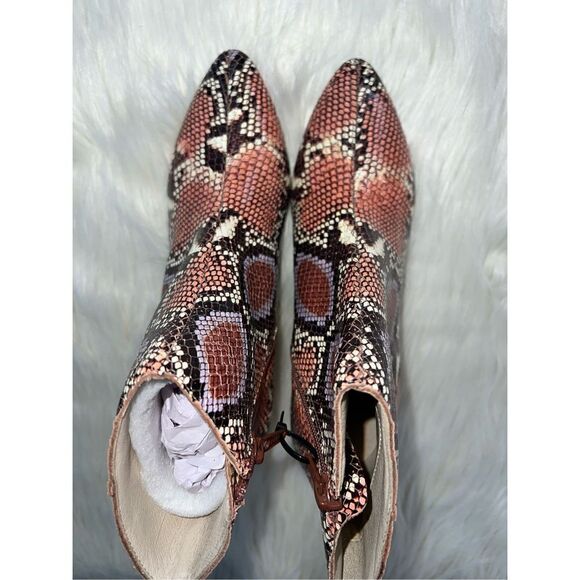 Matisse Goldie Snakeskin Print Booties (Size 6) - Picture 8 of 12
